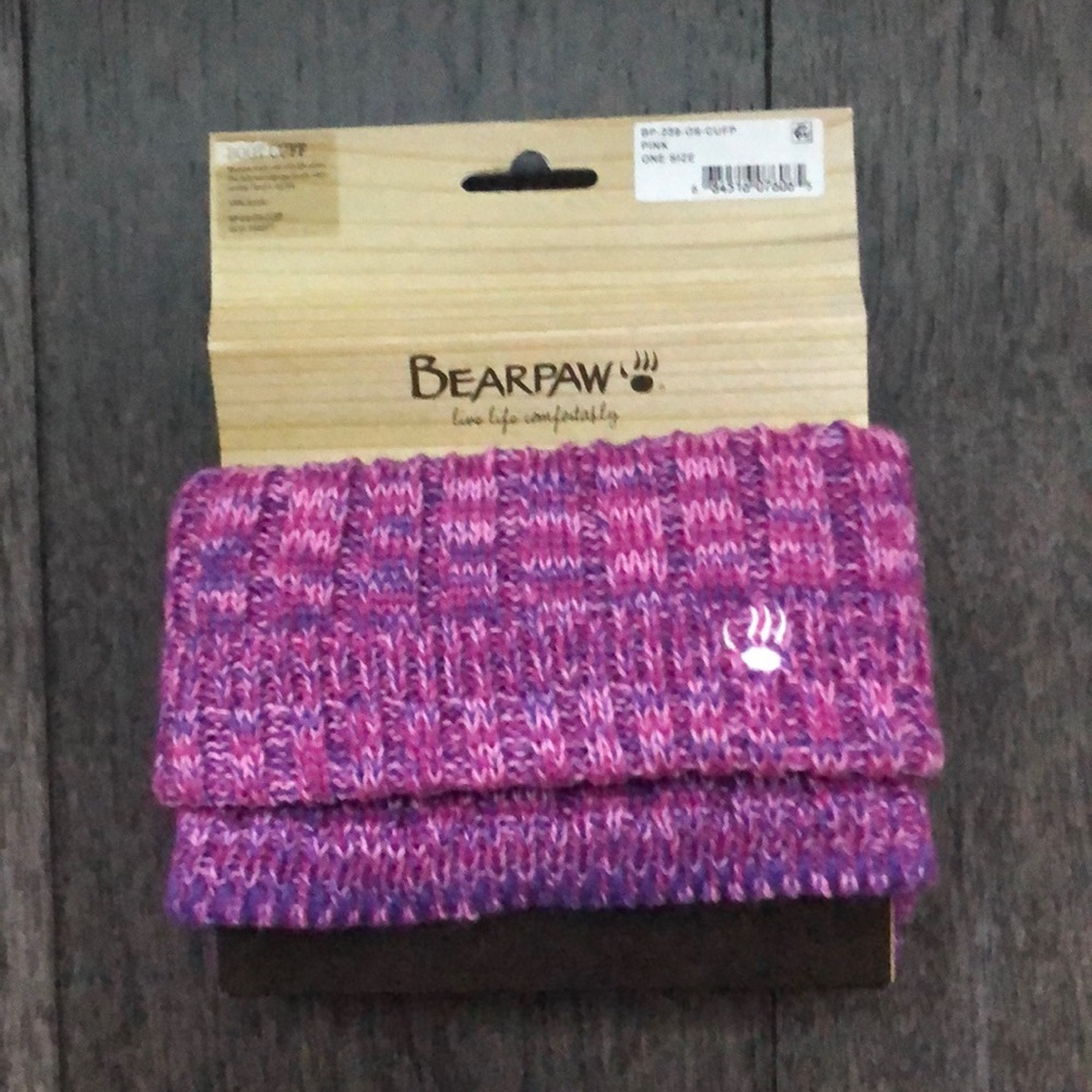 BearPaw Woman’s boot cuffs - Picture 2 of 5